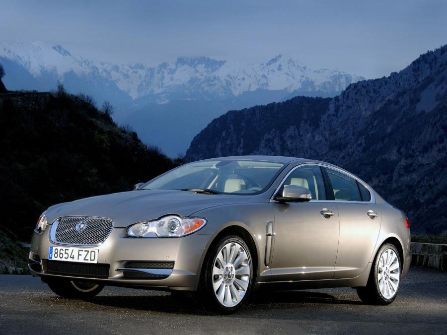  Jaguar XF 2008 года  (фото 109 из 175)